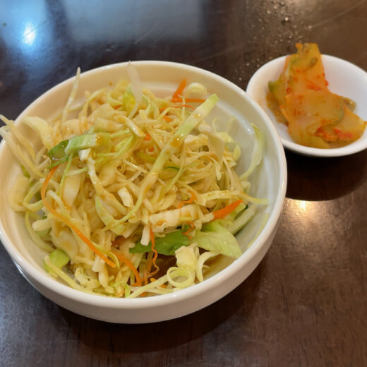 海南飯店　サラダと搾菜